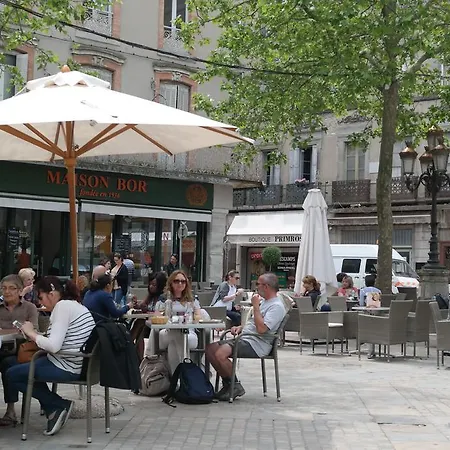 아파트 Penthouse Overlooking Place Carnot *